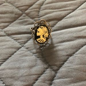 Skull Ring